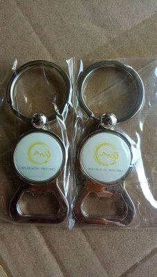 Móc khóa khui bia in logo theo yêu cầu